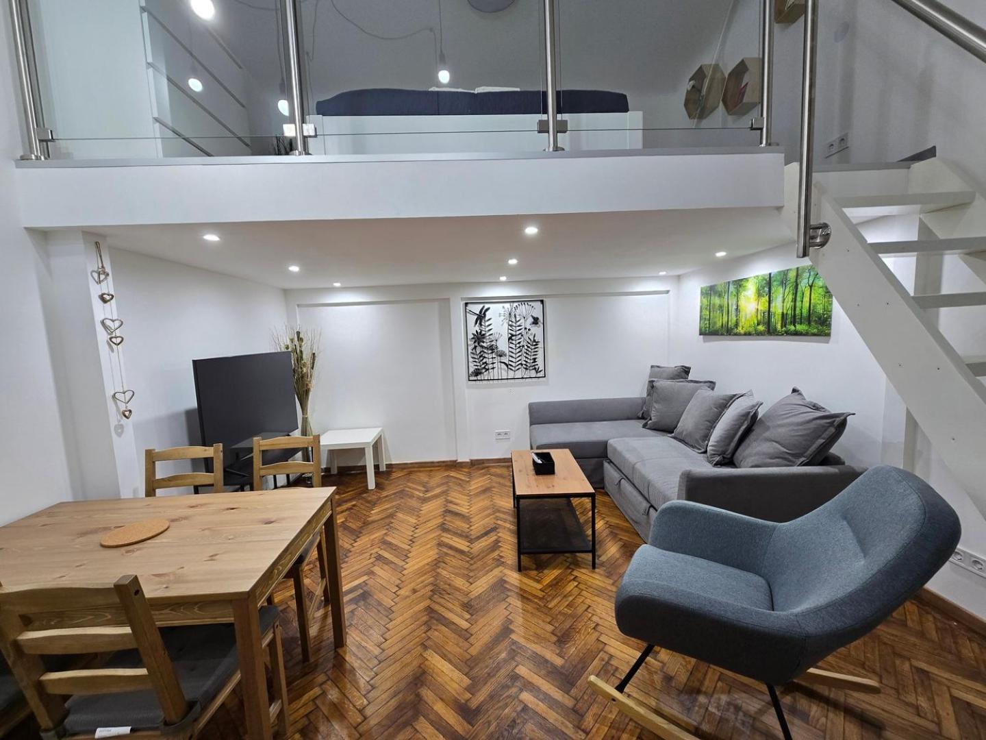 Maria - Modern In The Center Of Appartement Boedapest